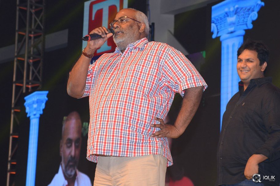 Jyo-Achyutananda-Movie-Audio-Launch